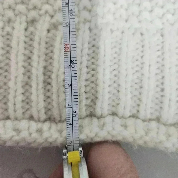 Kut from the Kloth cropped womens sweater. Size small - Picture 5 of 7